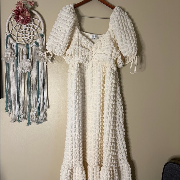 Endless Rose Textured Maxi Dress Ivory Size 1X - Picture 3 of 6